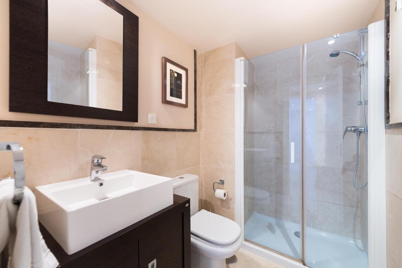 Precioso Apartamento De 2 Dormitorios Con Parking & Wifi Торрокс-Коста Экстерьер фото