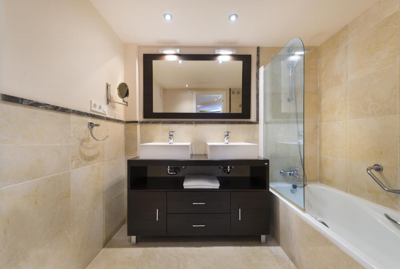Precioso Apartamento De 2 Dormitorios Con Parking & Wifi Торрокс-Коста Экстерьер фото